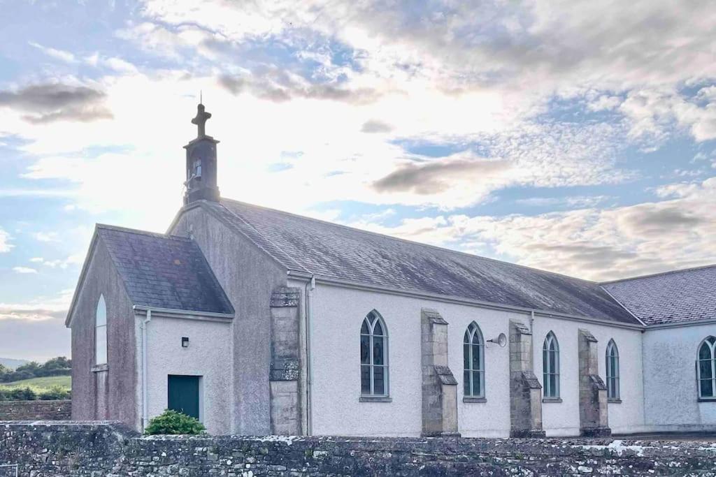 Villa Tom Rocky'S Farmyard Templemore Exterior foto